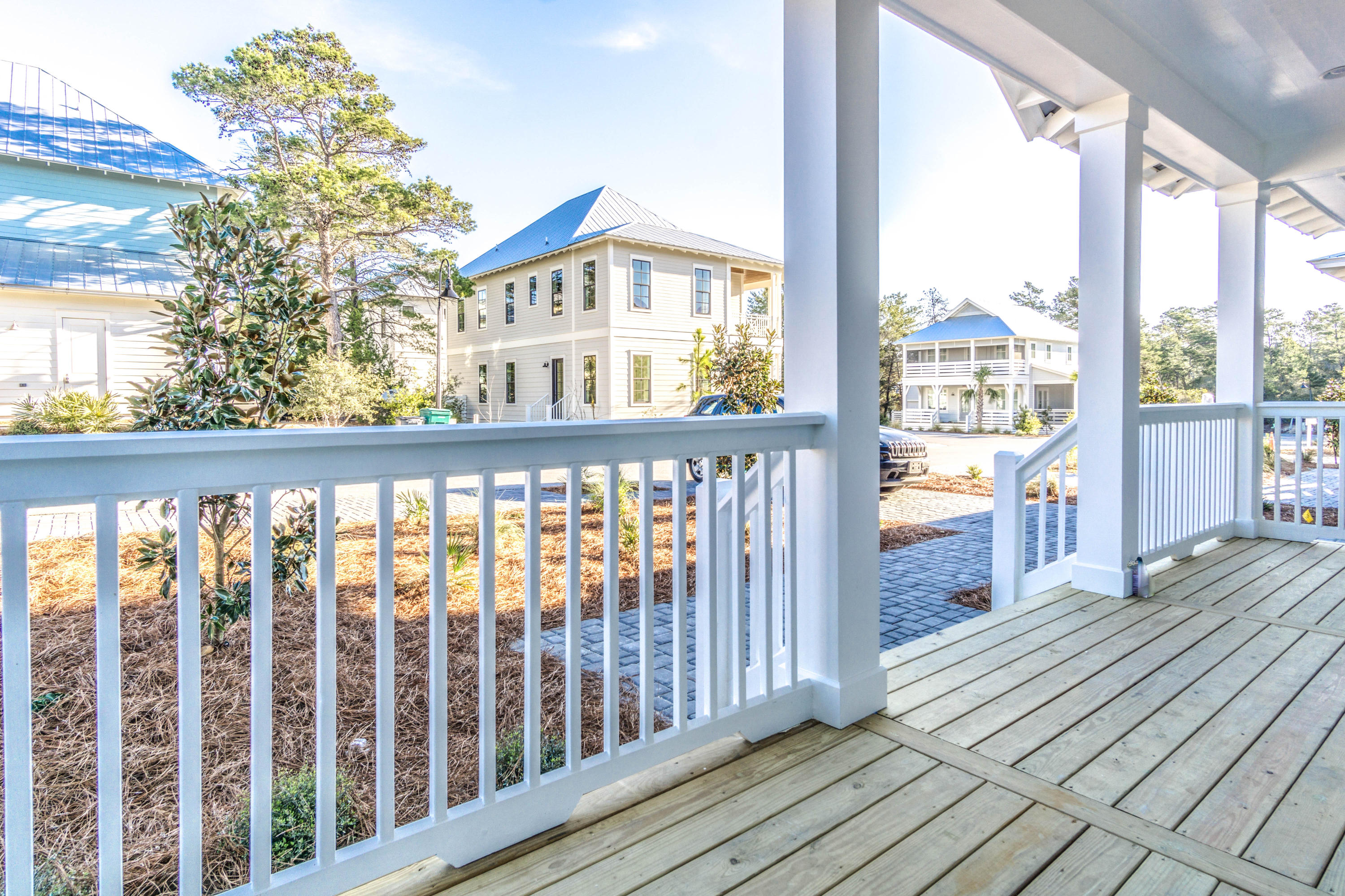 LAKESIDE AT BLUE MOUNTAIN BEACH - Residential