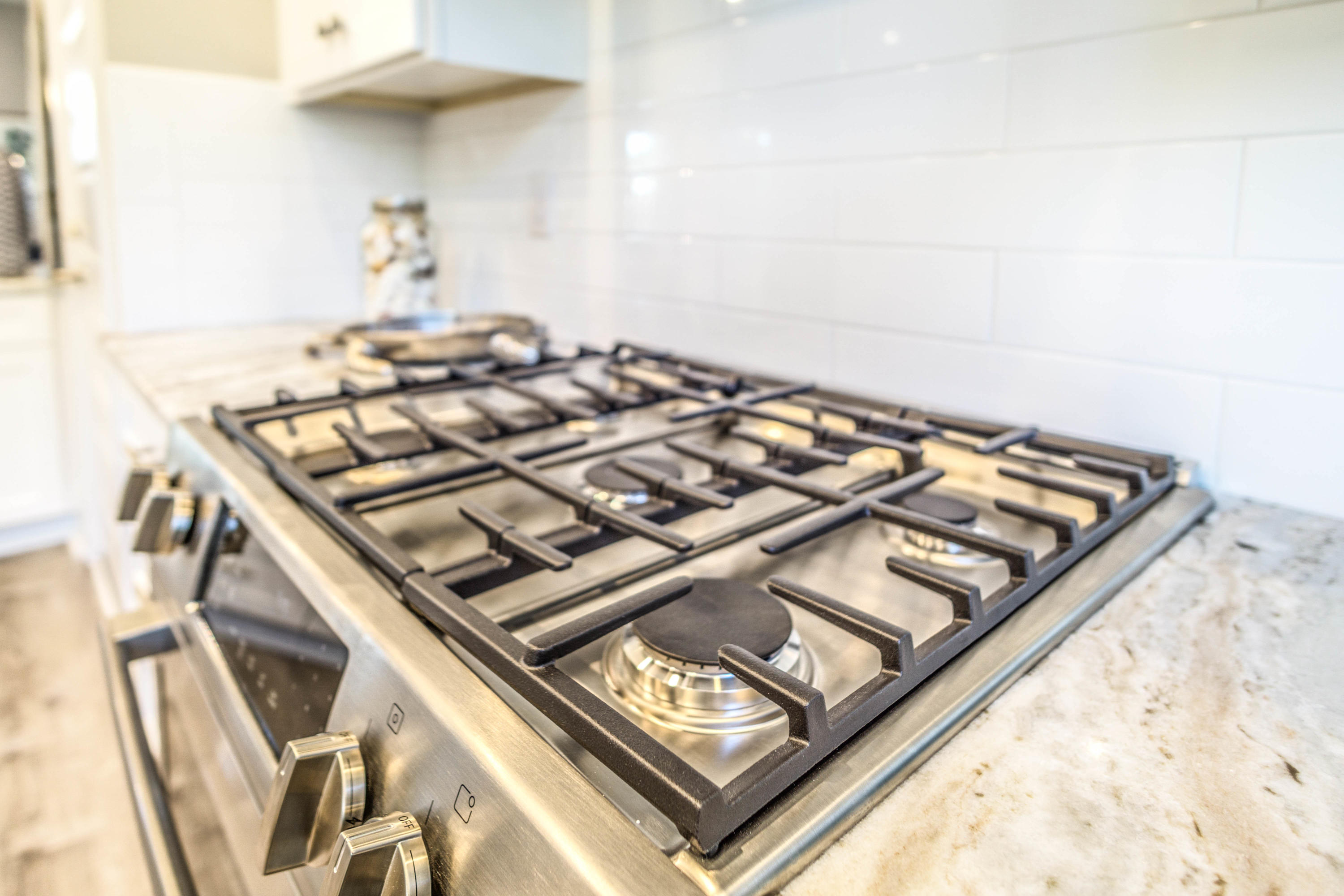 LAKESIDE AT BLUE MOUNTAIN BEACH - Residential