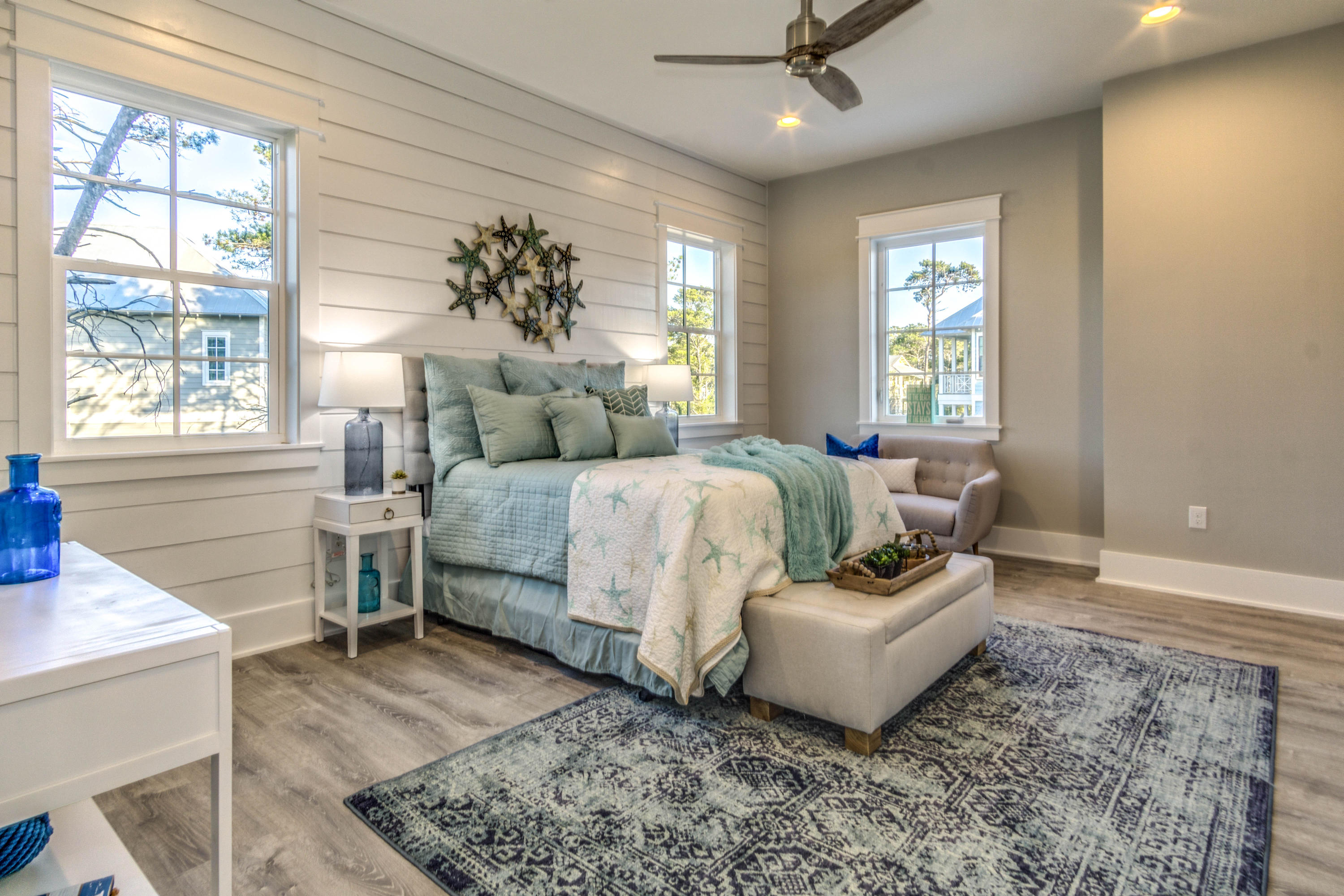 LAKESIDE AT BLUE MOUNTAIN BEACH - Residential