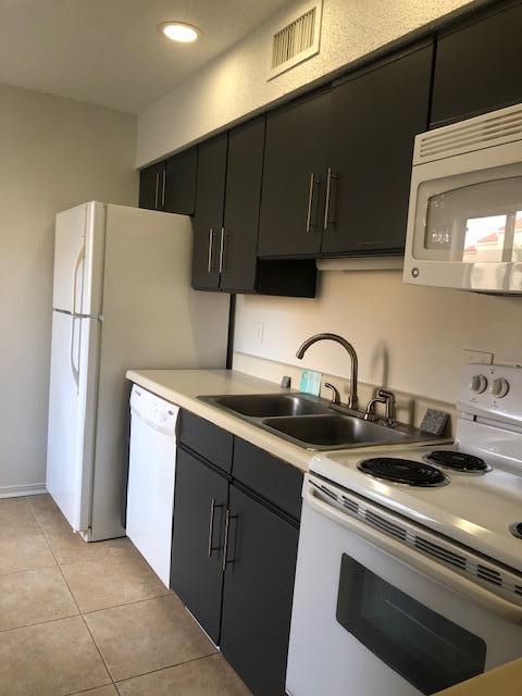 CLIPPER COVE T/H - Residential