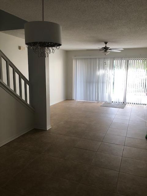 CLIPPER COVE T/H - Residential