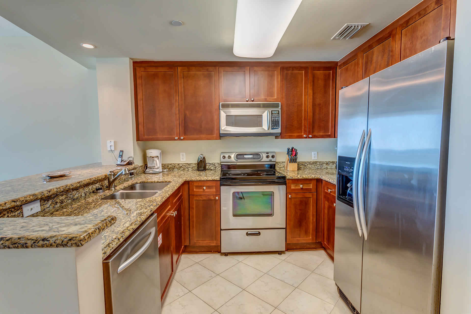 AQUA Beachside Resort - Residential