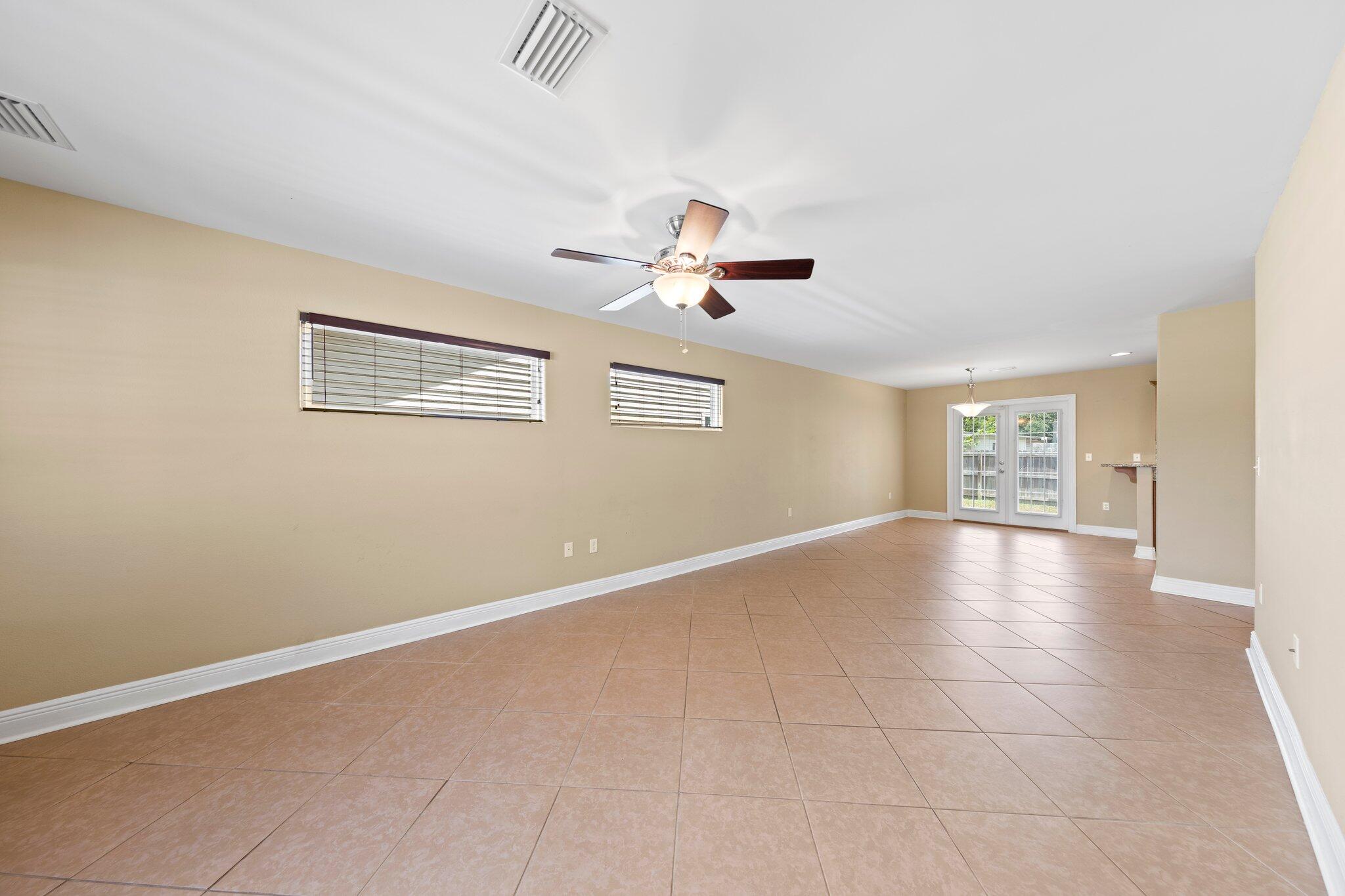 METES & BOUNDS - Residential Lease