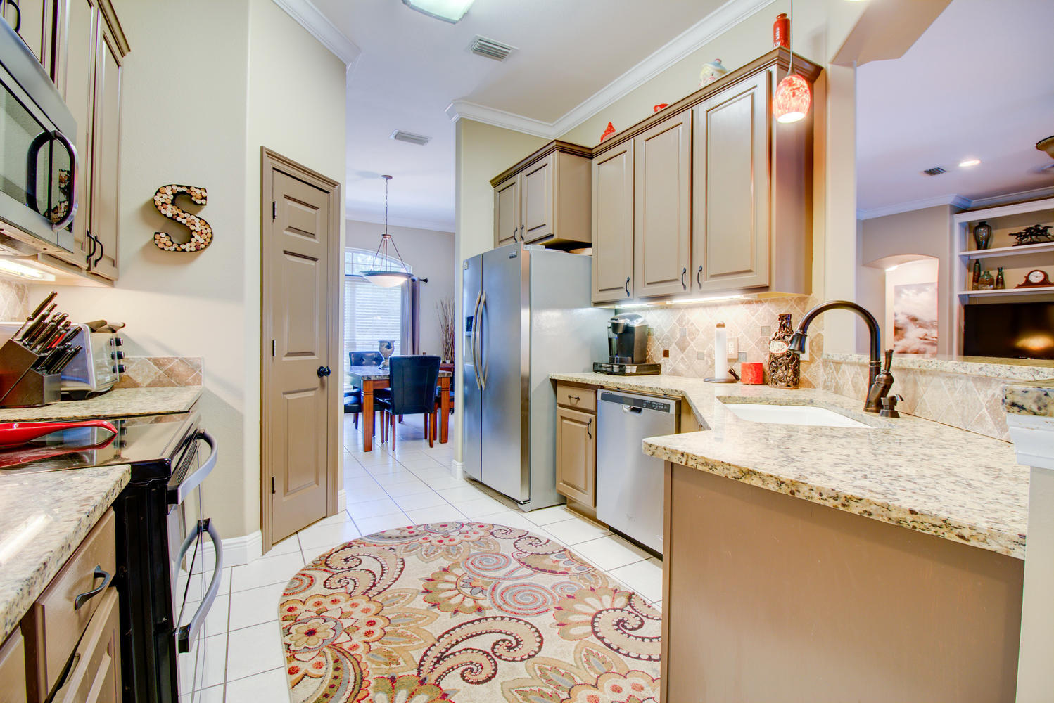 HOLIDAY SHORES ESTATES - Residential