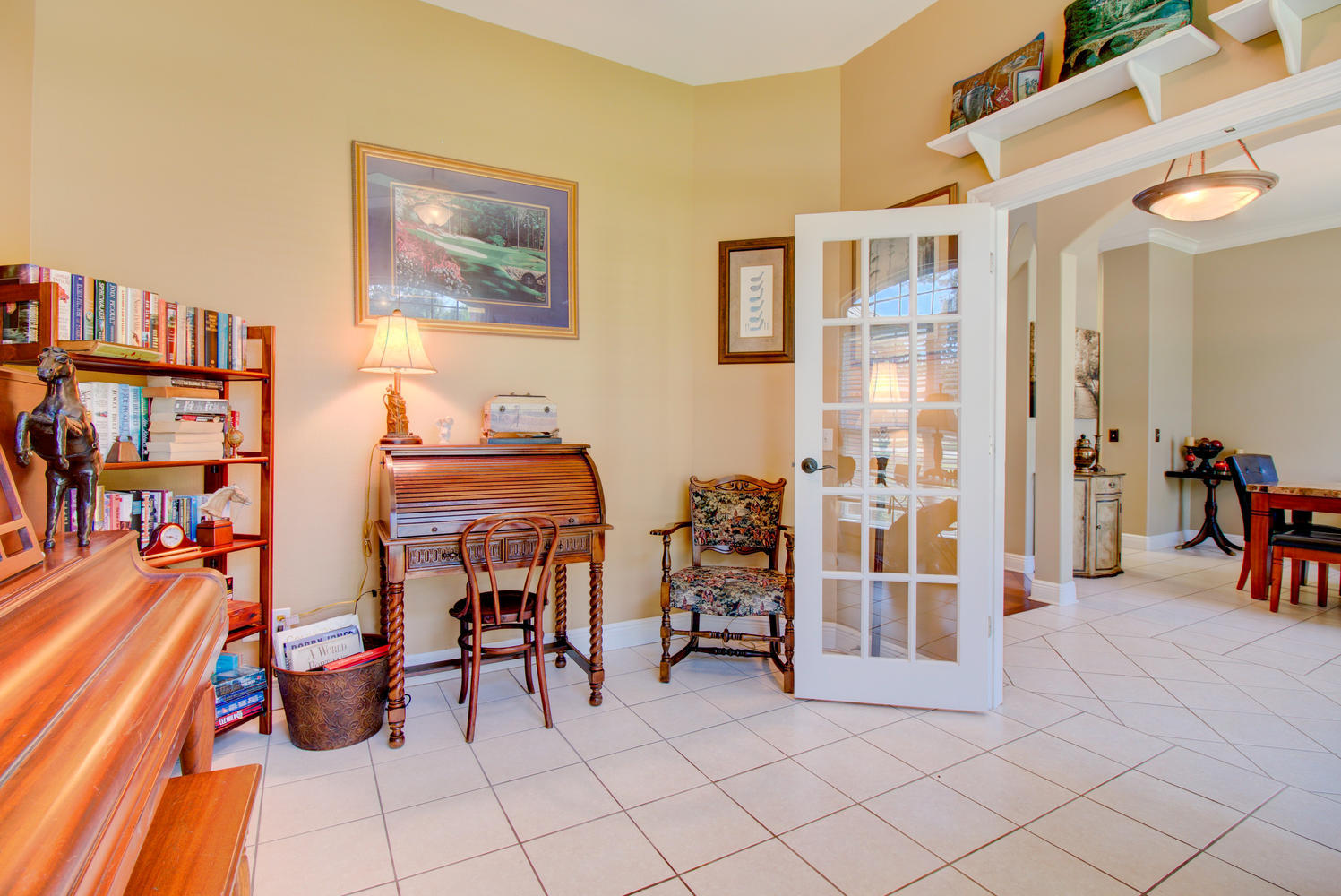 HOLIDAY SHORES ESTATES - Residential