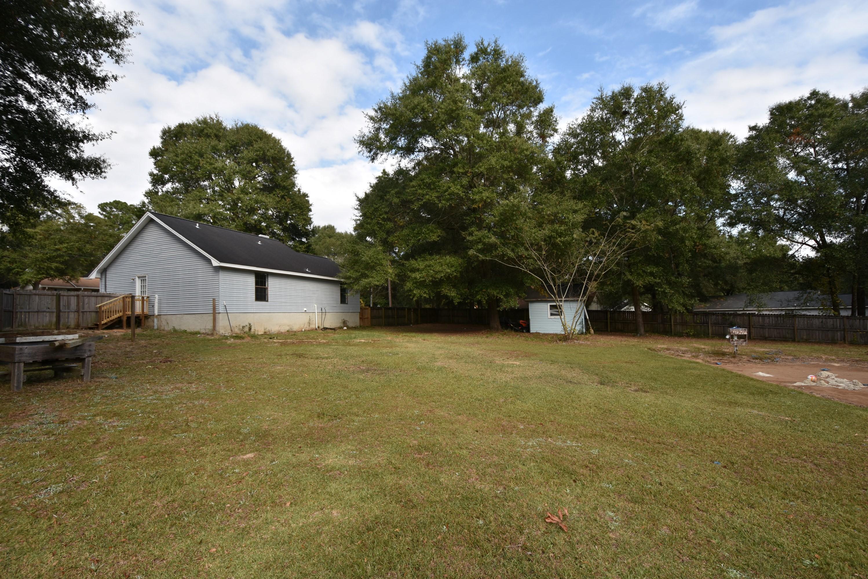 BEACONS BEND SOUTH - Residential