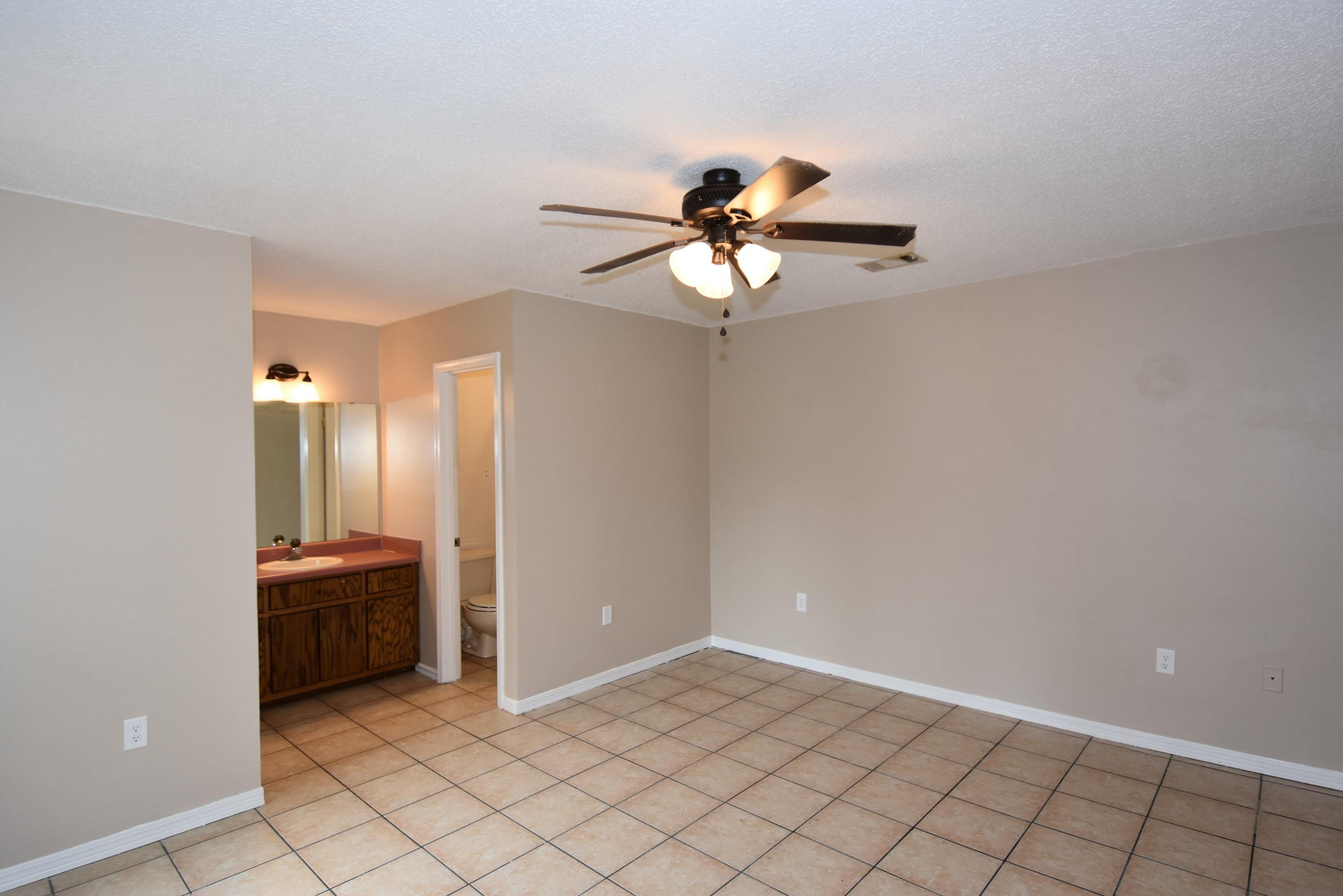 BEACONS BEND SOUTH - Residential