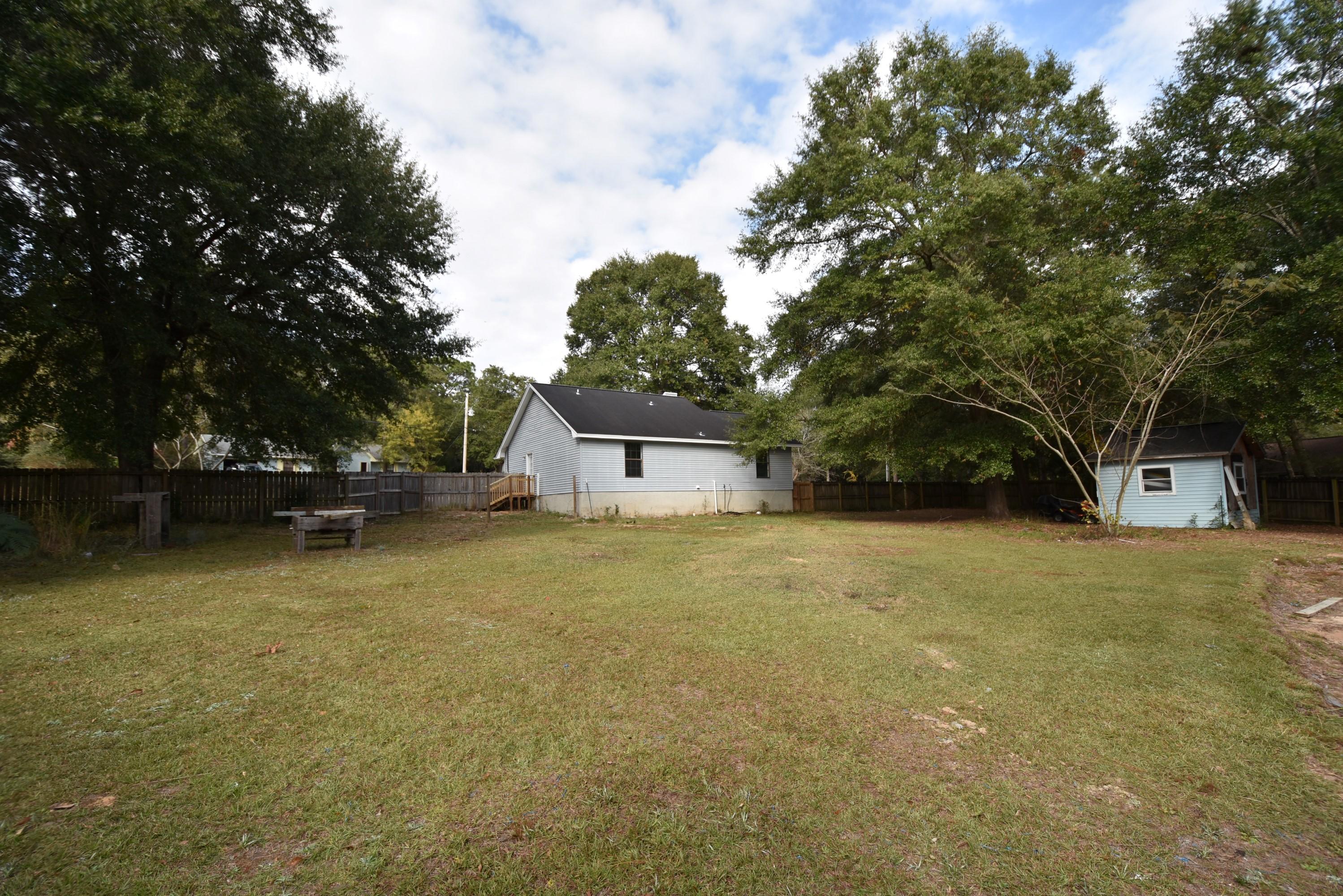 BEACONS BEND SOUTH - Residential