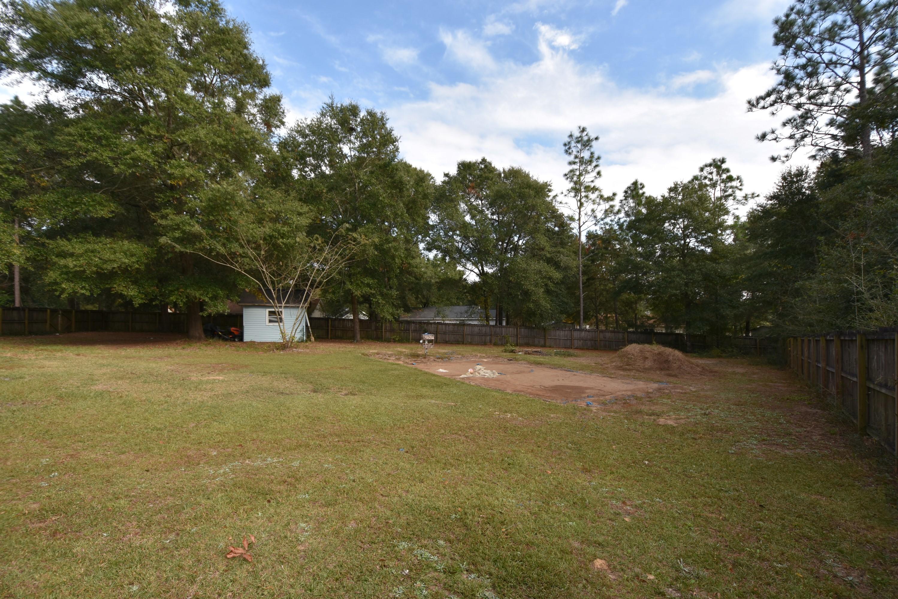 BEACONS BEND SOUTH - Residential