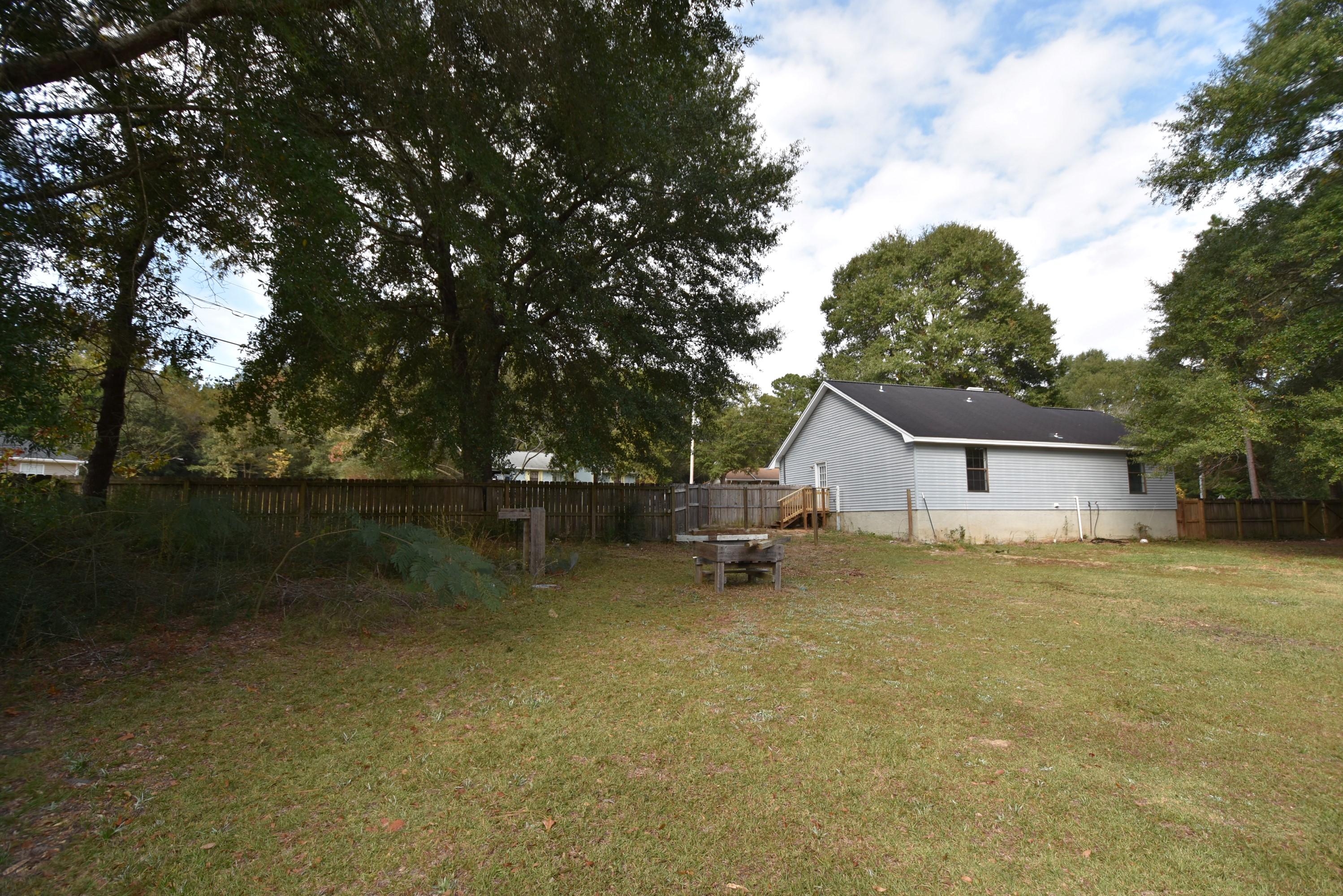 BEACONS BEND SOUTH - Residential