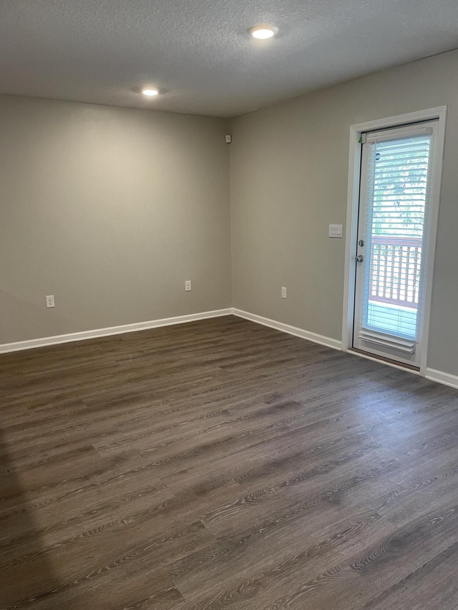 TIMBERLAND RIDGE - Residential Lease