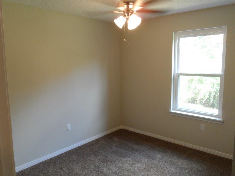 TEN LAKE ESTATES - Residential