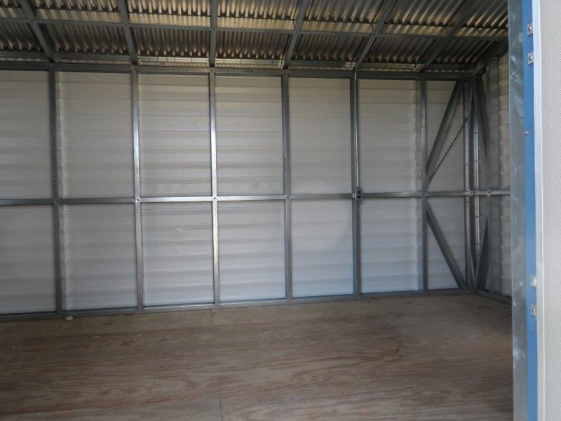 TEN LAKE ESTATES - Residential