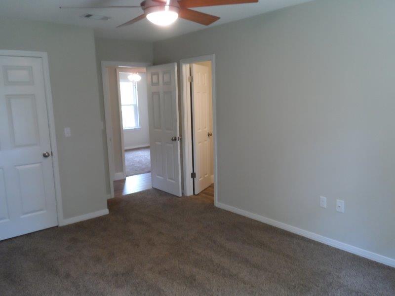 TEN LAKE ESTATES - Residential