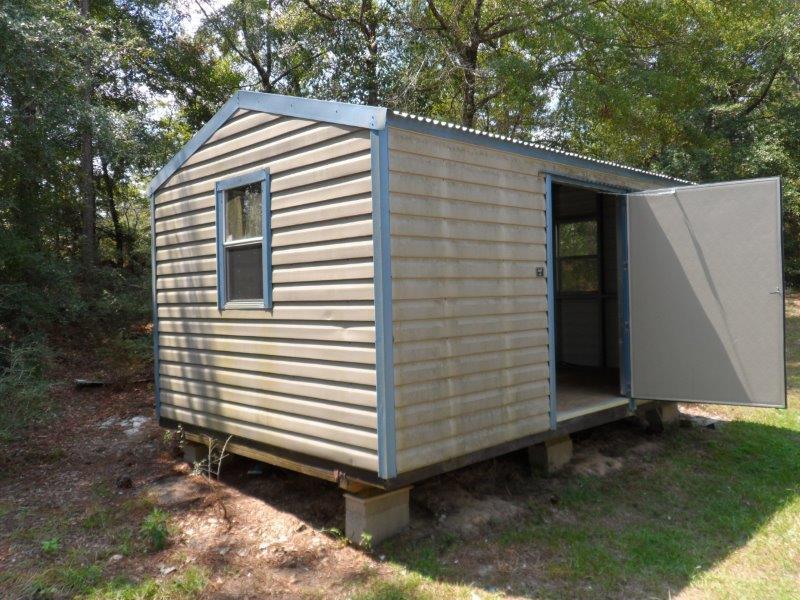 TEN LAKE ESTATES - Residential