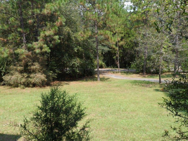 TEN LAKE ESTATES - Residential