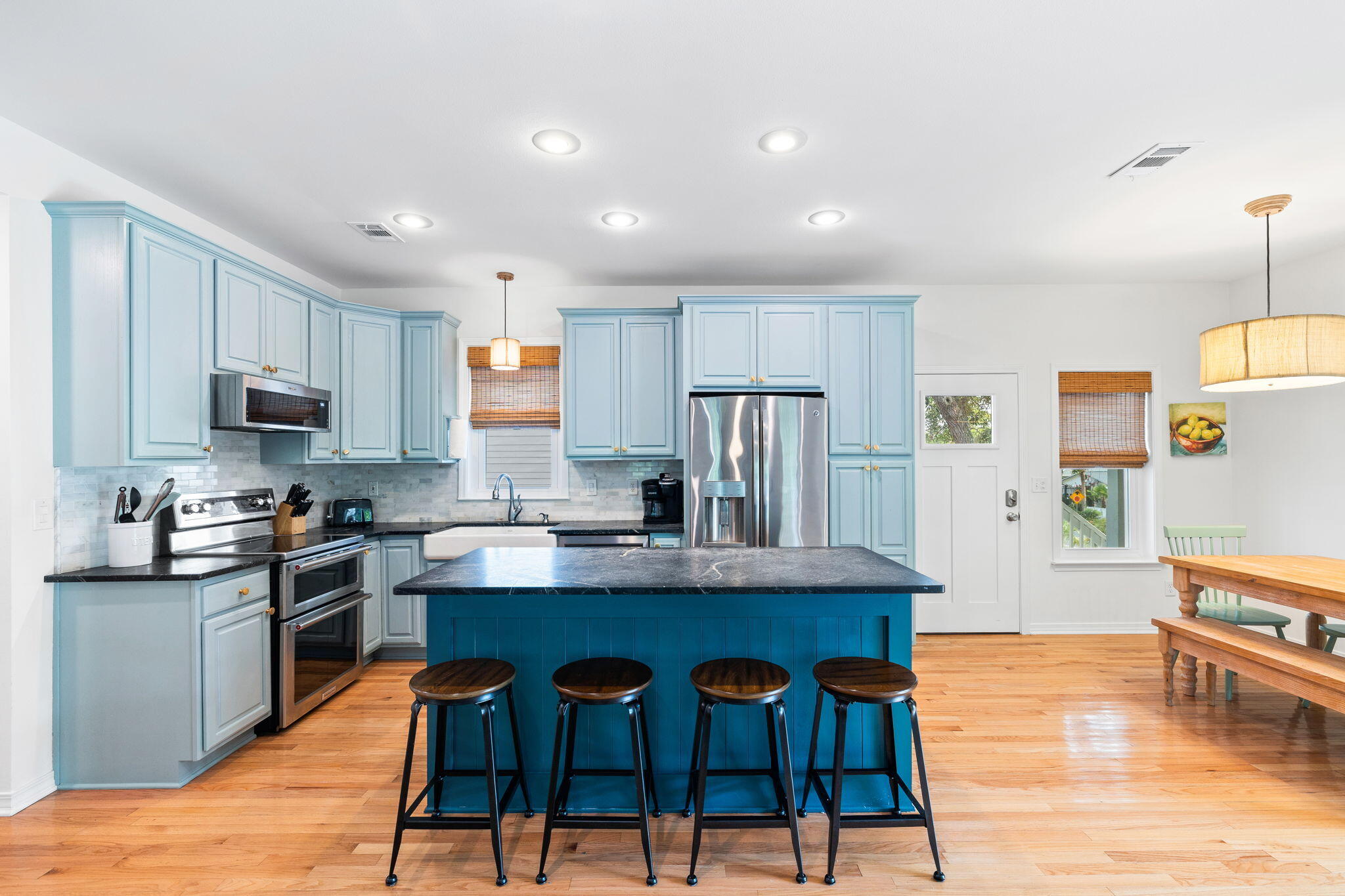 CRYSTAL BEACH - Residential