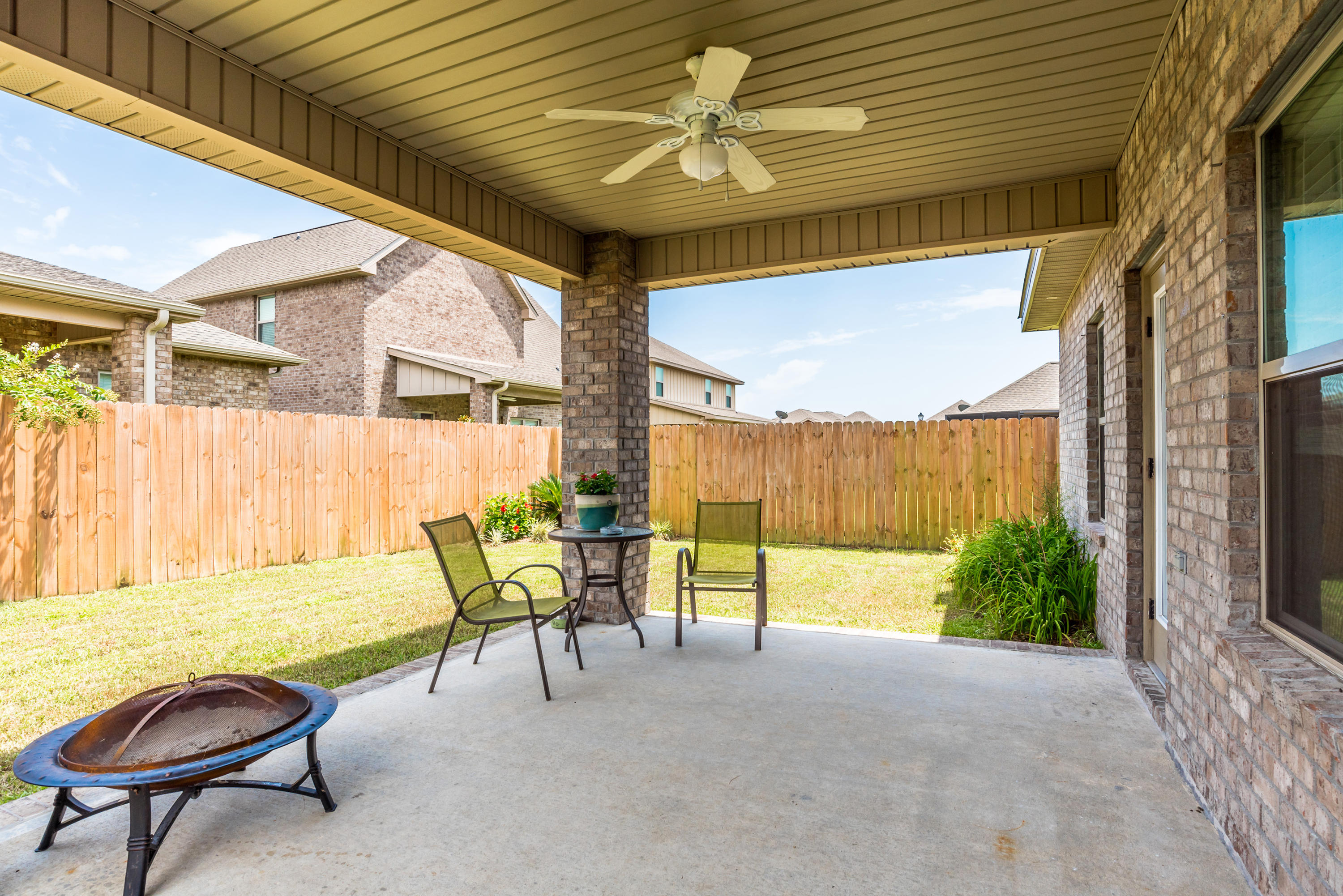 WATERFORD SOUND - Residential