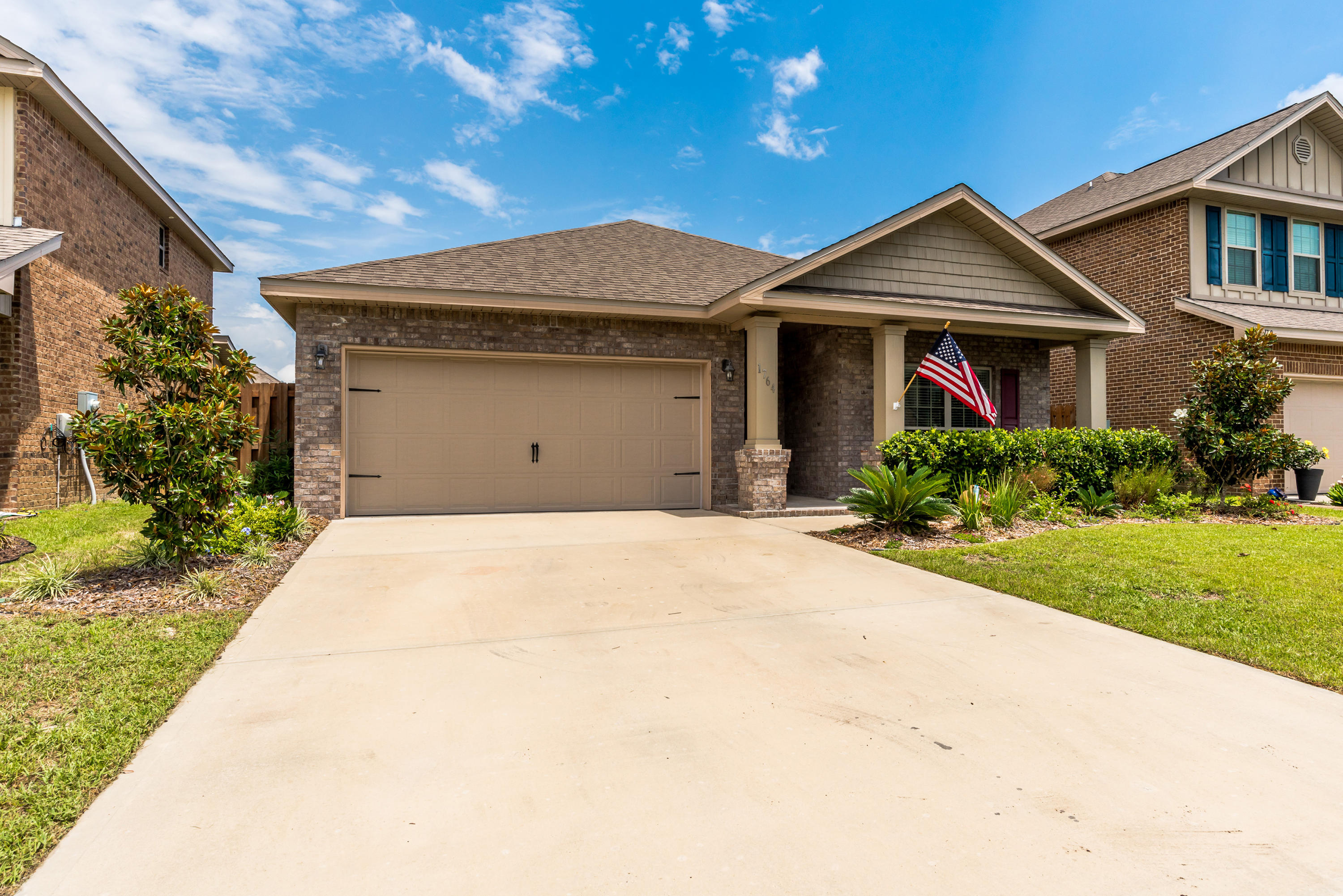 WATERFORD SOUND - Residential