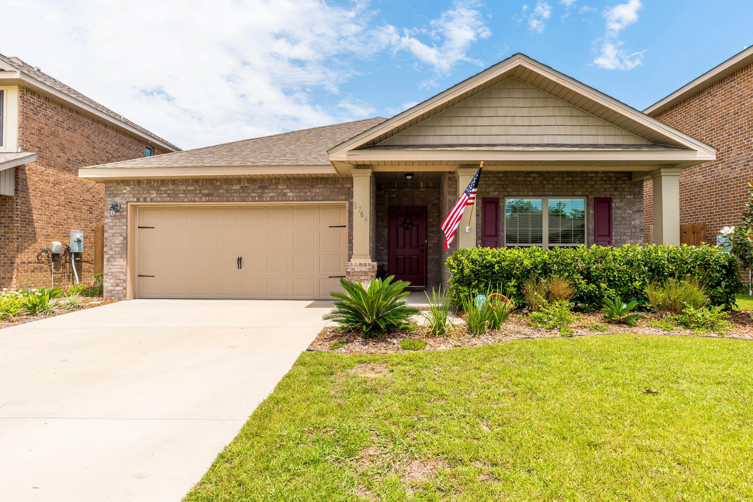 WATERFORD SOUND - Residential