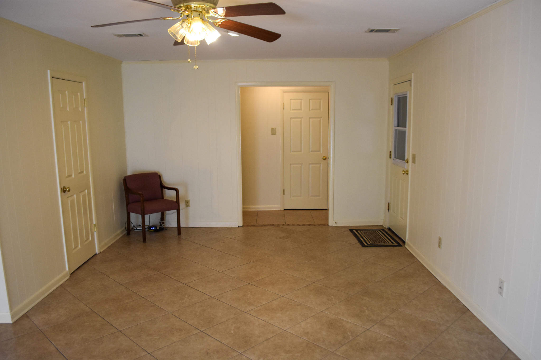 VALPARAISO PLAT 06 - Residential Lease