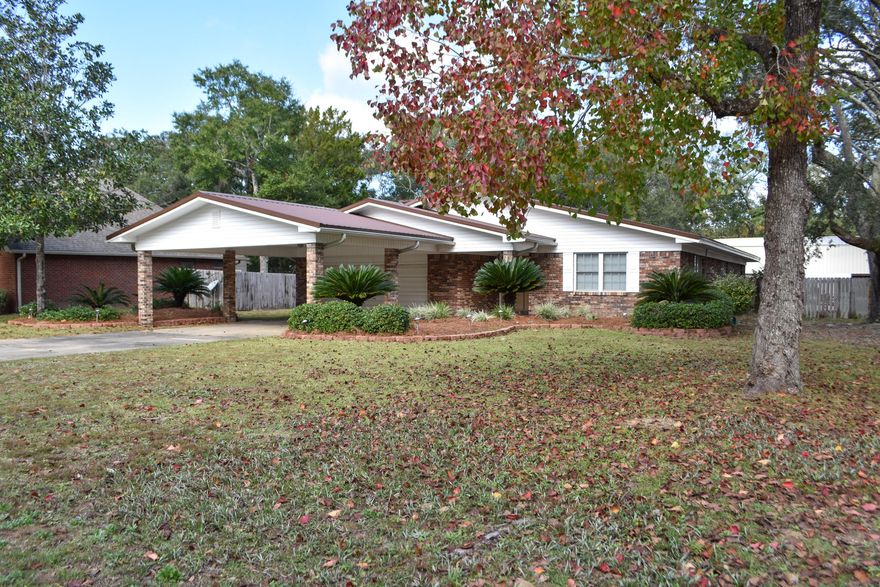 Beautifully maintained single story home for rent near the gates of Eglin AFB. This three bedroom, two bath home has ample space, large bedrooms, a large front Flex/Living Room, a keeping room with fireplace, a large open kitchen, with loads of cabinets, Closets and storage. Walking distance to Lewis Elementary and water access at nearby Florida Park.