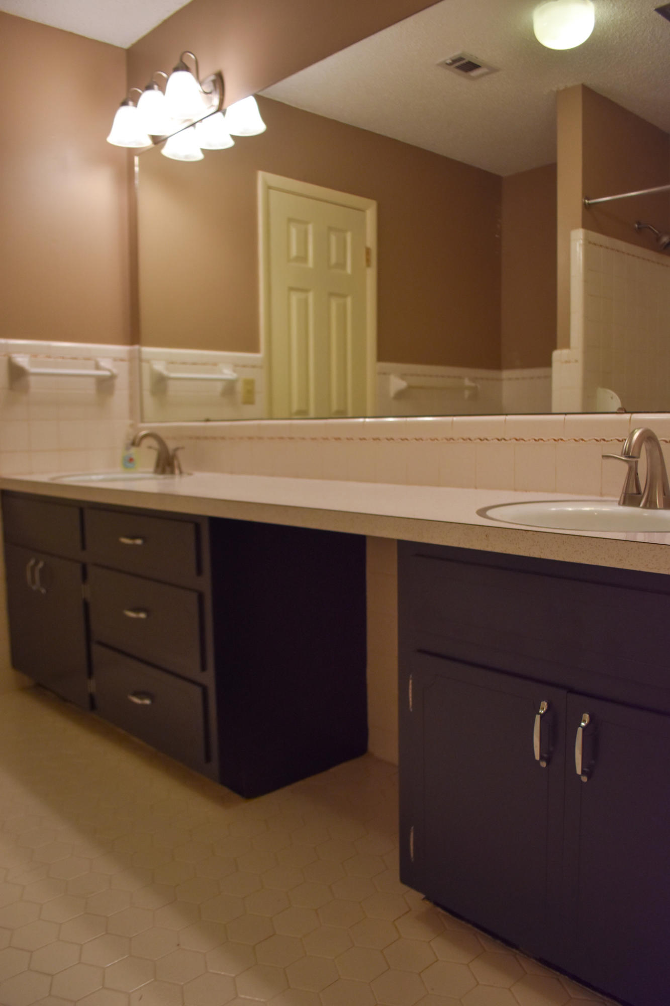 VALPARAISO PLAT 06 - Residential Lease