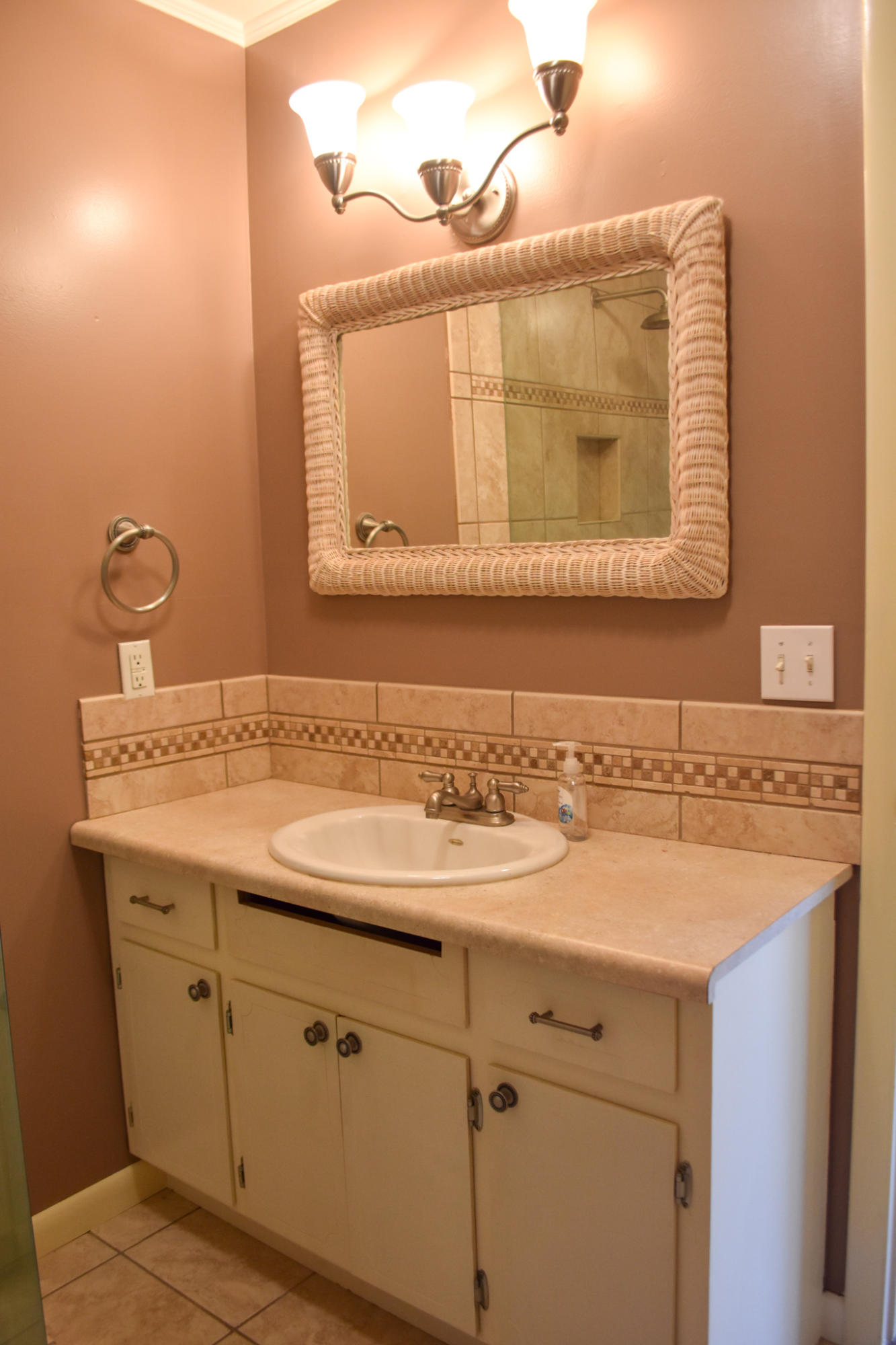 VALPARAISO PLAT 06 - Residential Lease