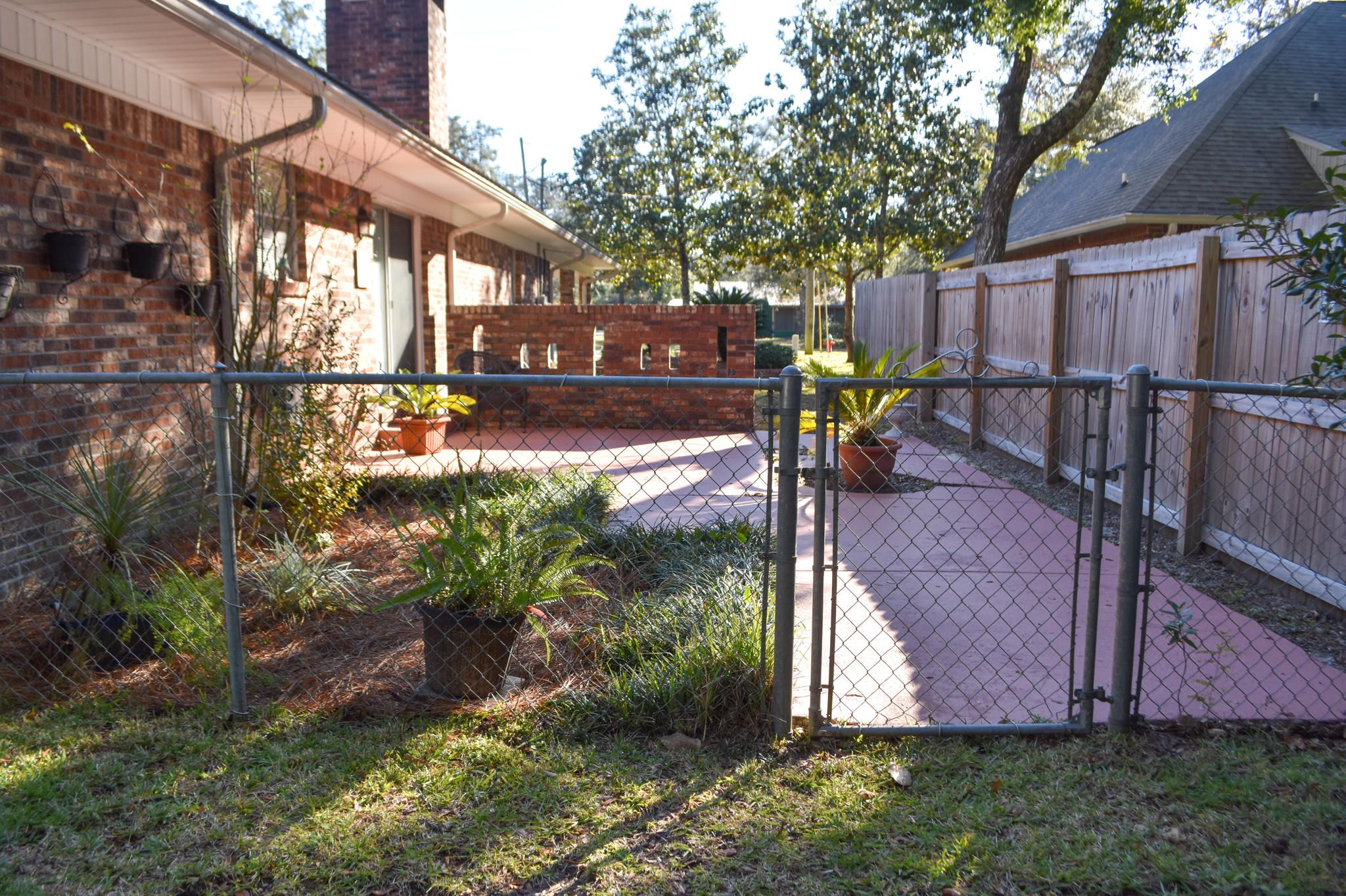 VALPARAISO PLAT 06 - Residential Lease