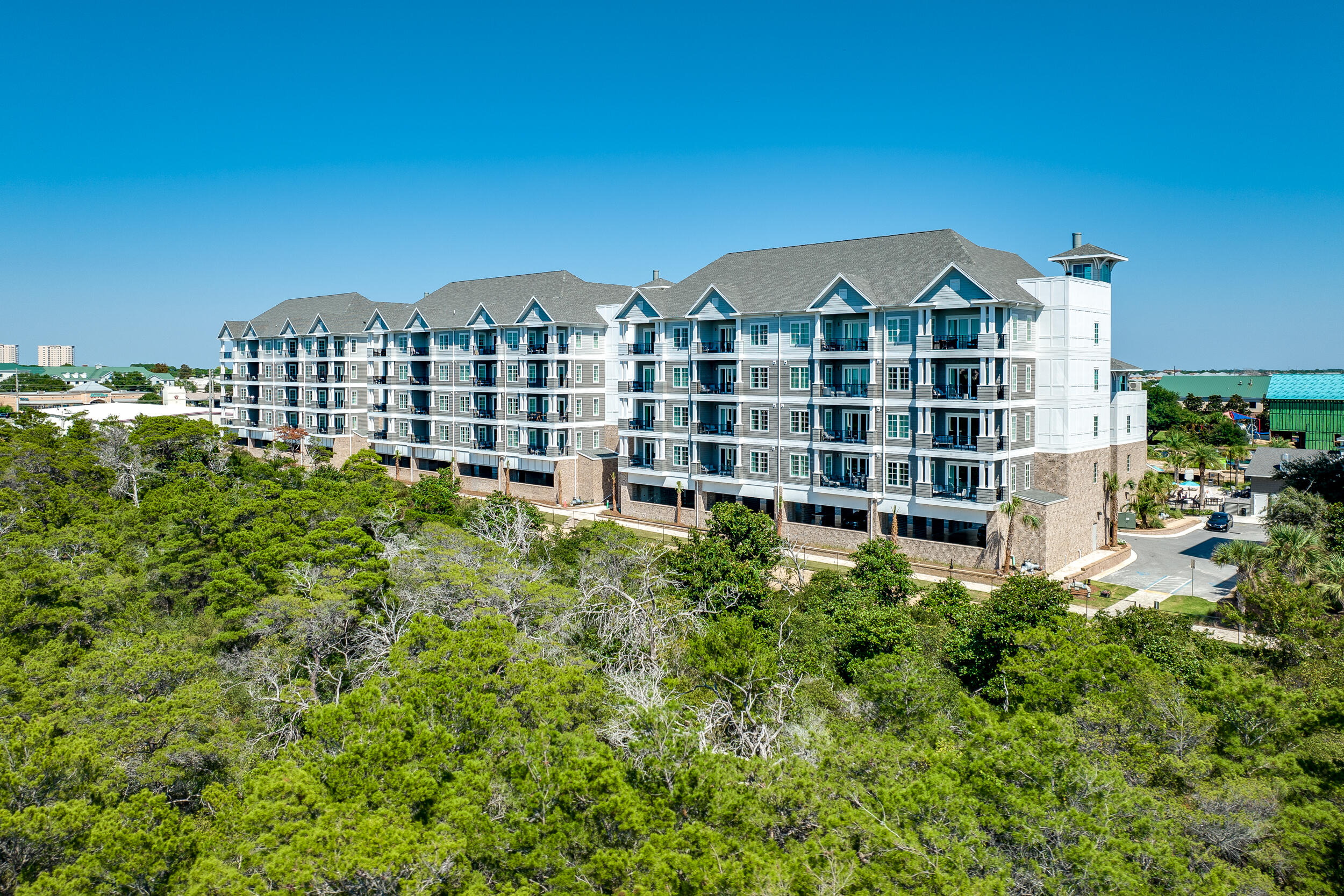 Parkside at the Henderson - Residential