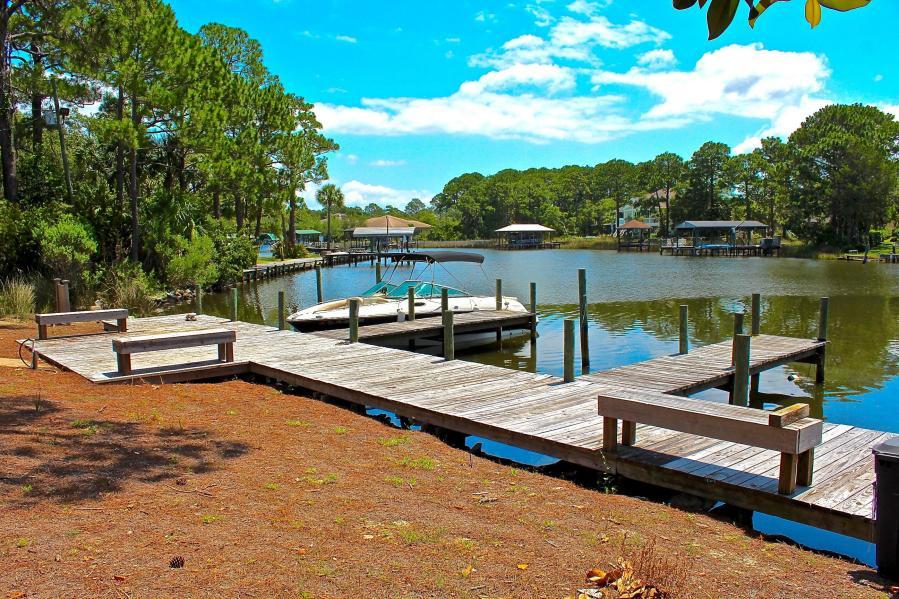 CARSON OAKS - Residential