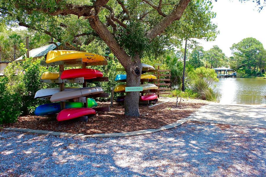 CARSON OAKS - Residential