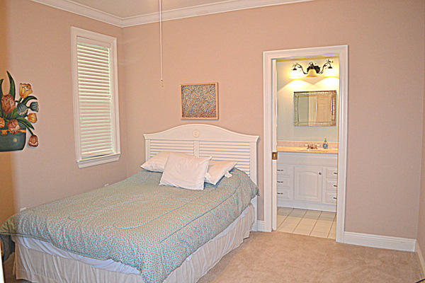 EDEN BAY ESTATES - Residential