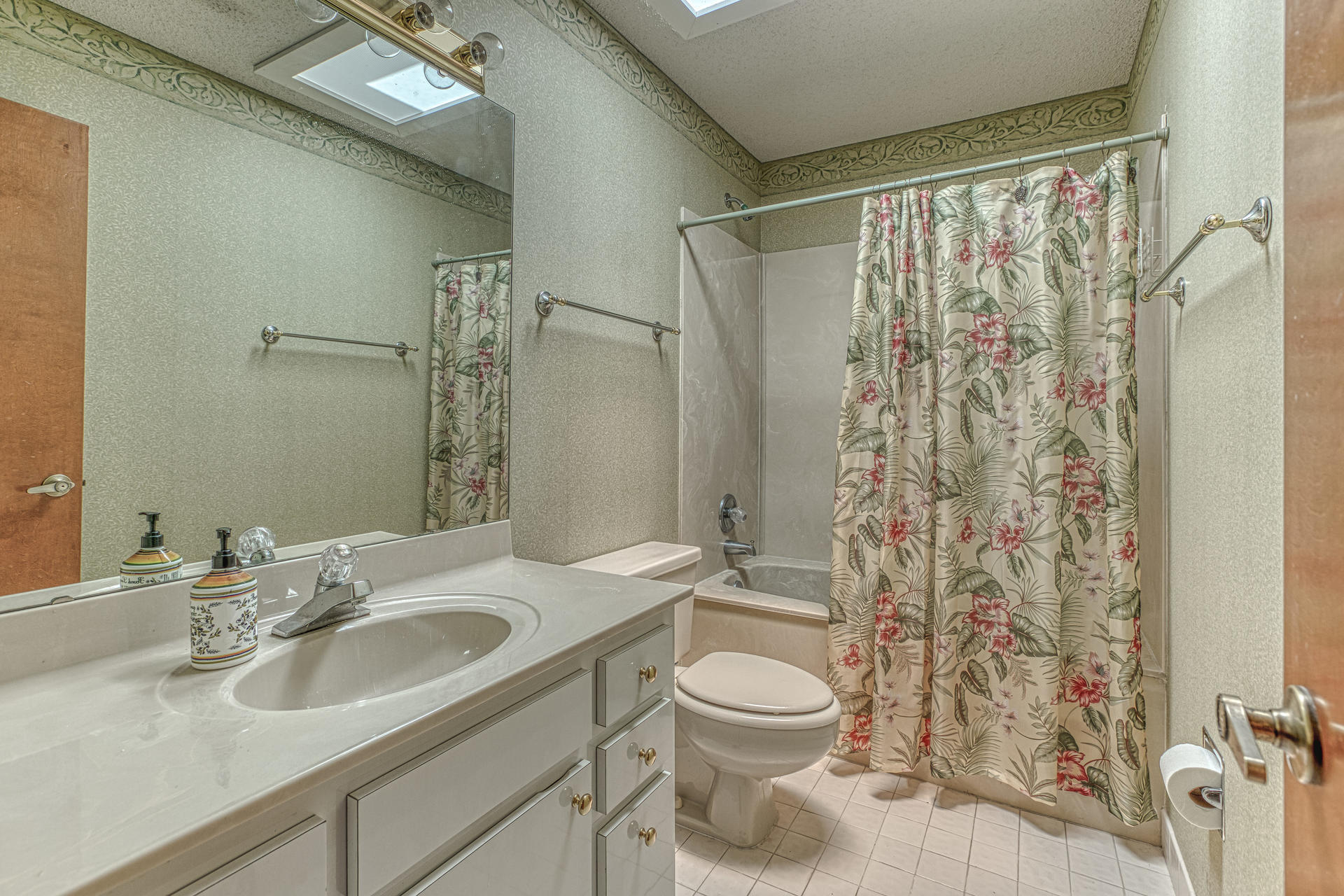 GLENEAGLES GREEN BLUEWATER BAY - Residential