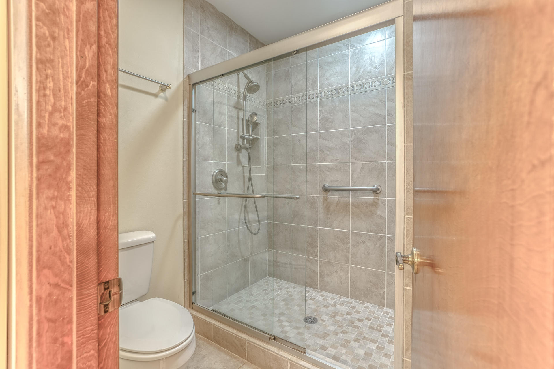 GLENEAGLES GREEN BLUEWATER BAY - Residential