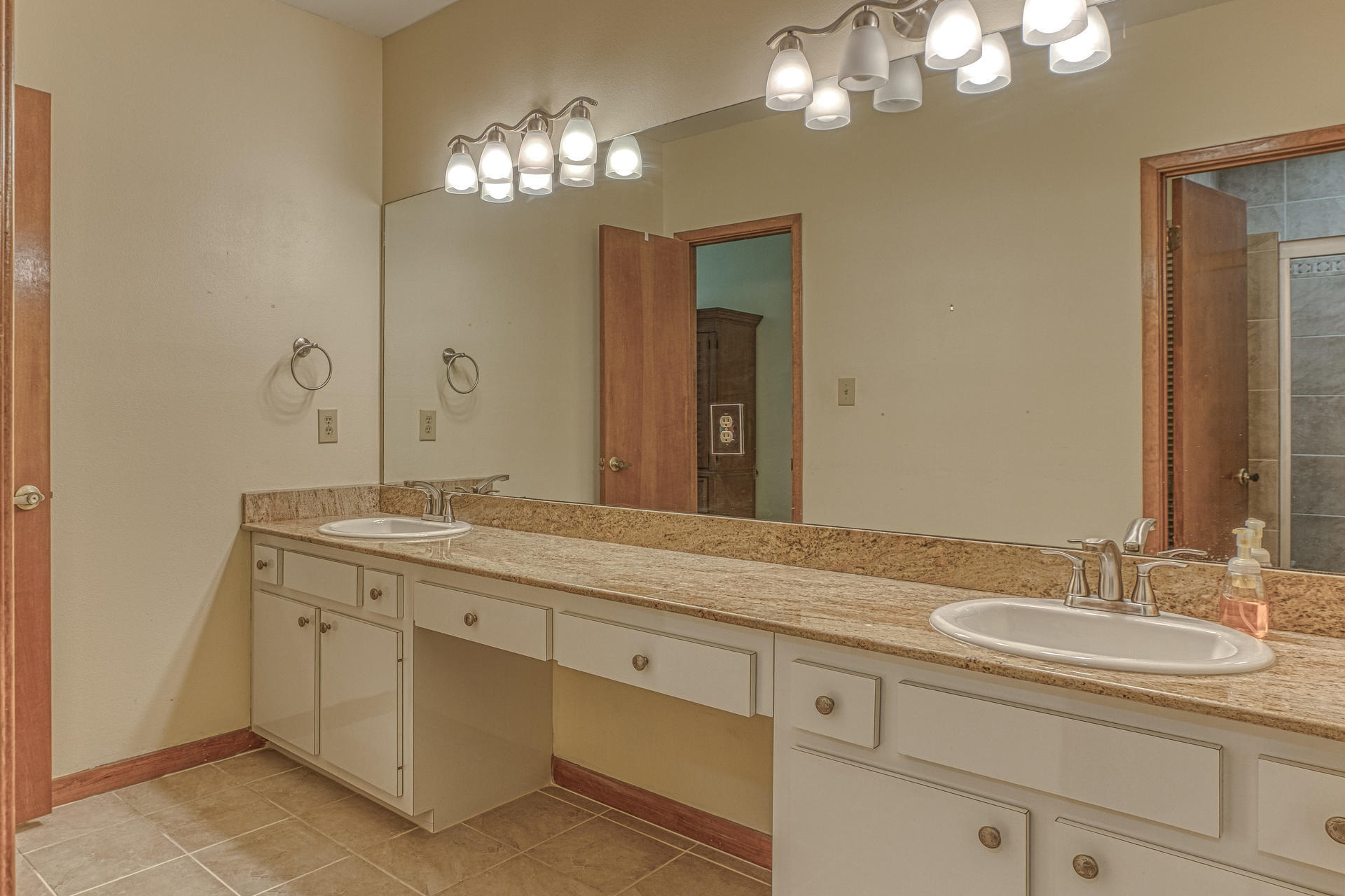 GLENEAGLES GREEN BLUEWATER BAY - Residential