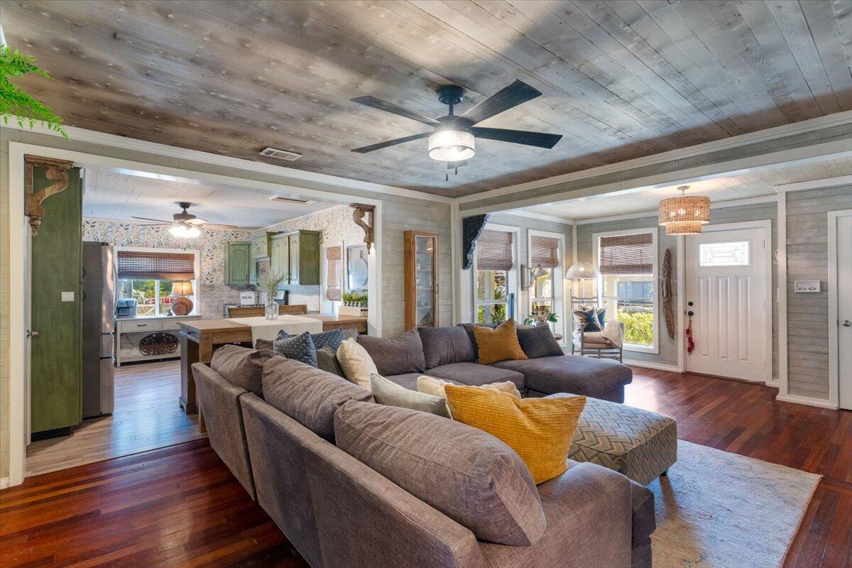 NONESUCH WAY - Residential