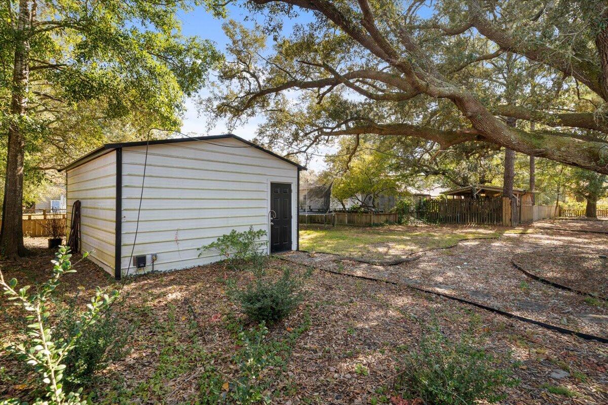 NONESUCH WAY - Residential