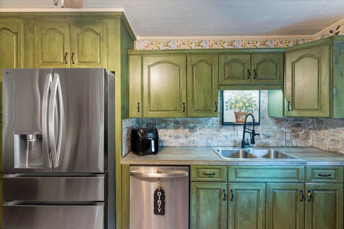 NONESUCH WAY - Residential