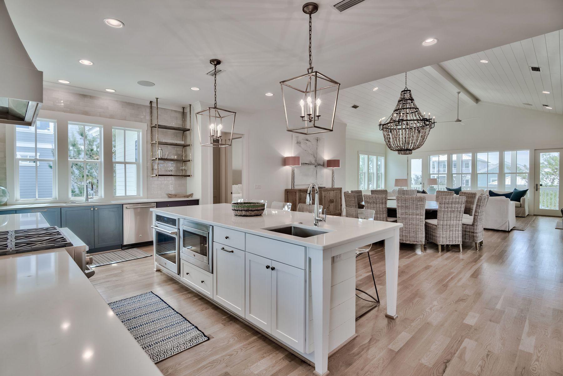 OLD FLORIDA BEACH - Residential