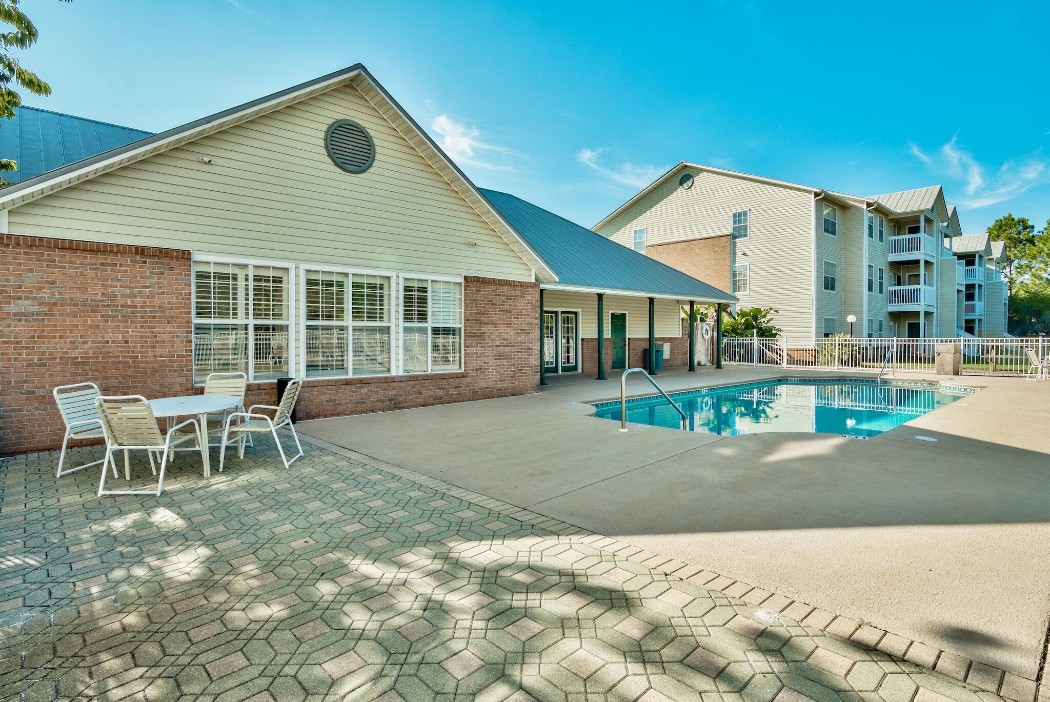 INDIAN LAKE - Residential