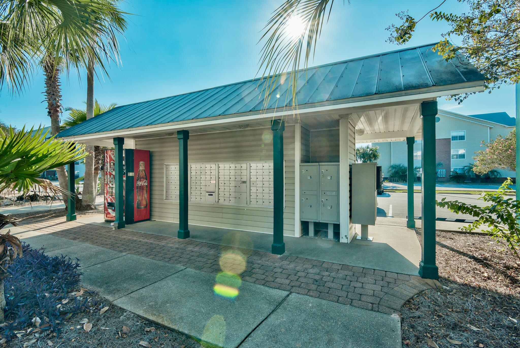 INDIAN LAKE - Residential