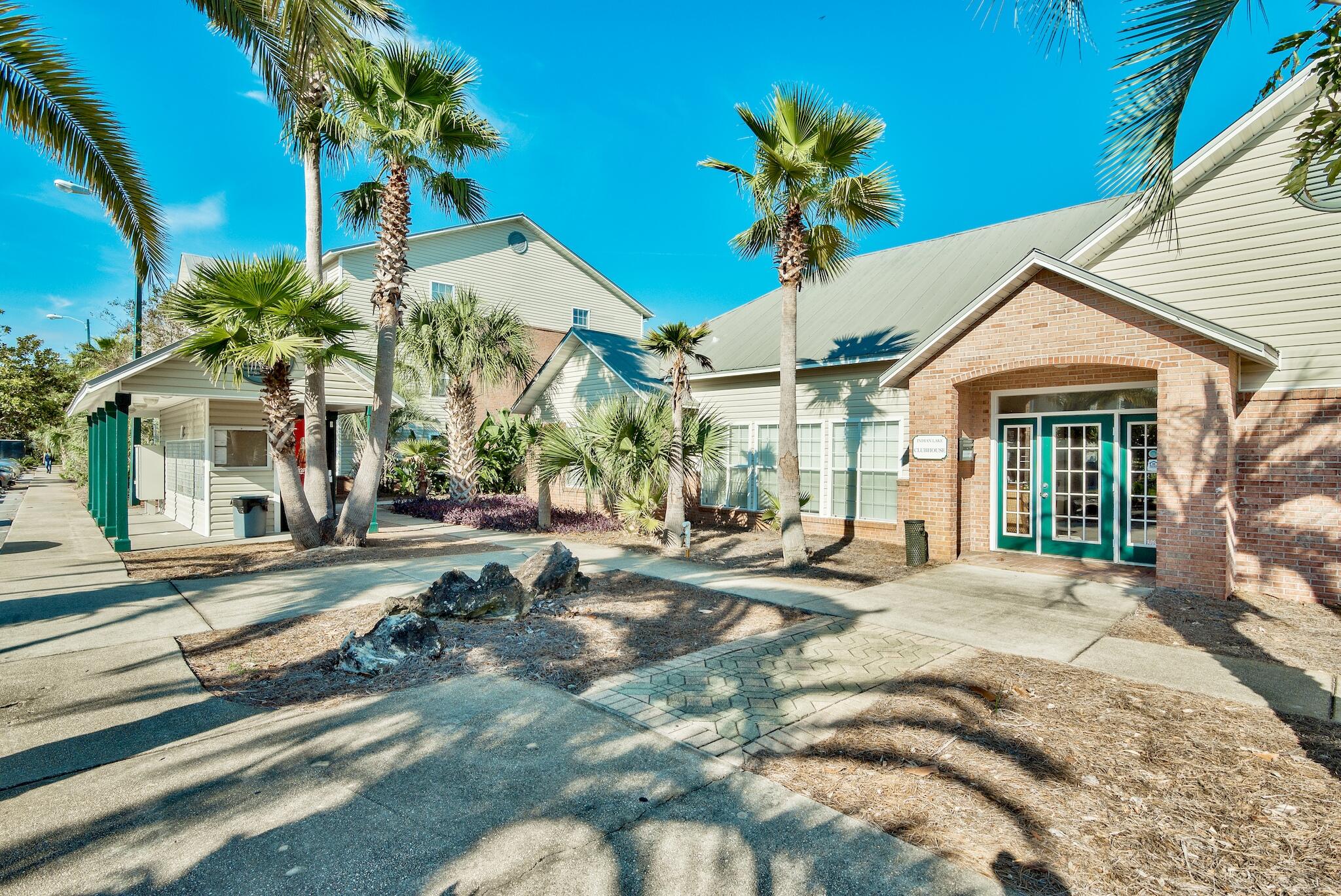 INDIAN LAKE - Residential