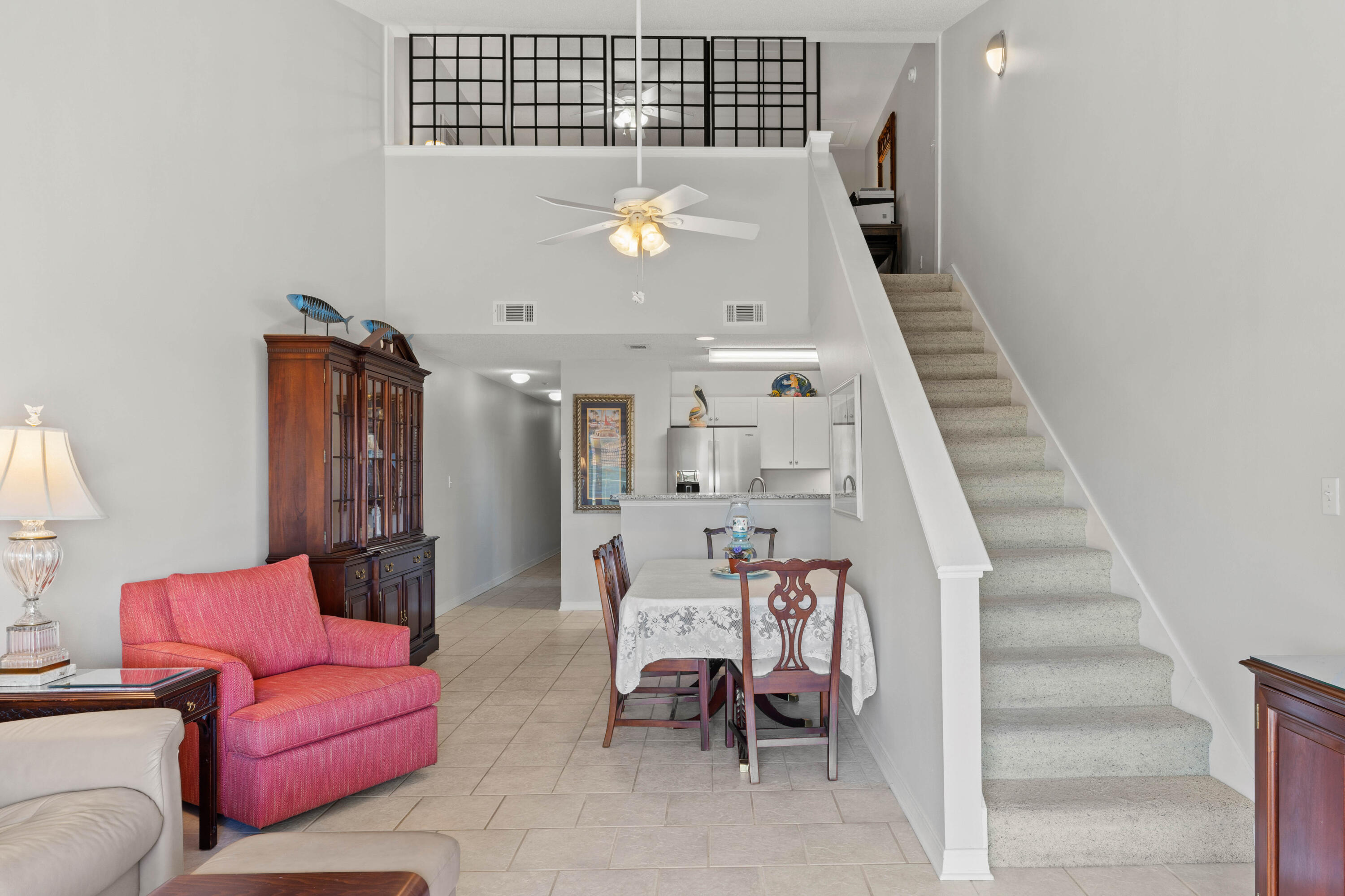 MARAVILLA CONDO 2 - Residential