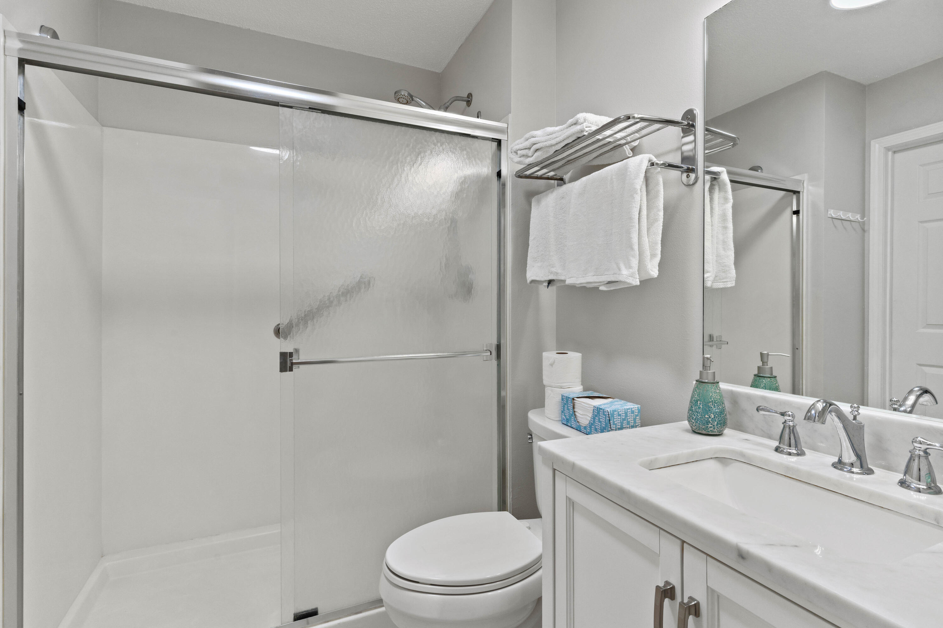 MARAVILLA CONDO 2 - Residential