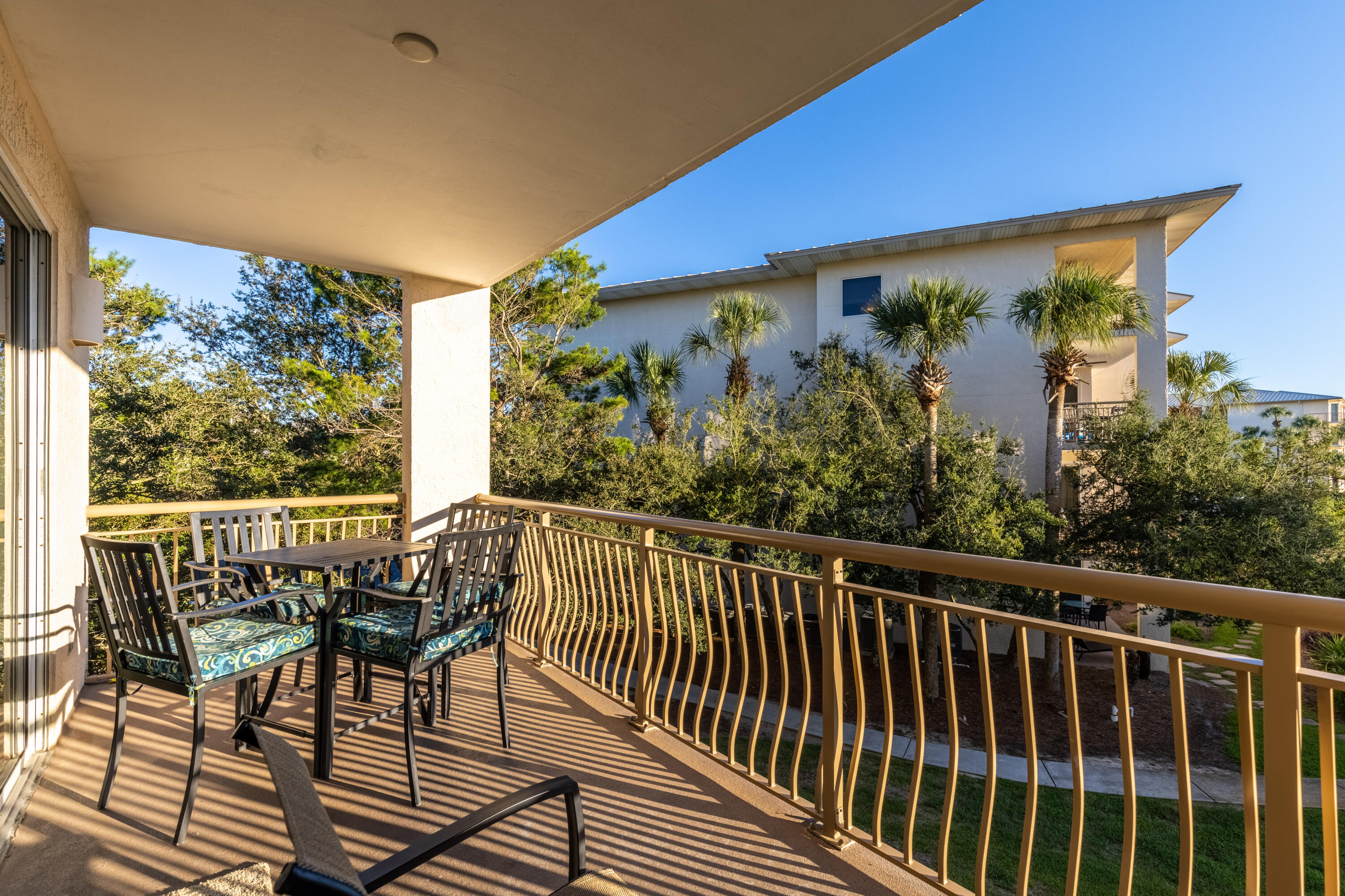 HIGH POINTE RESORT CONDO - Residential