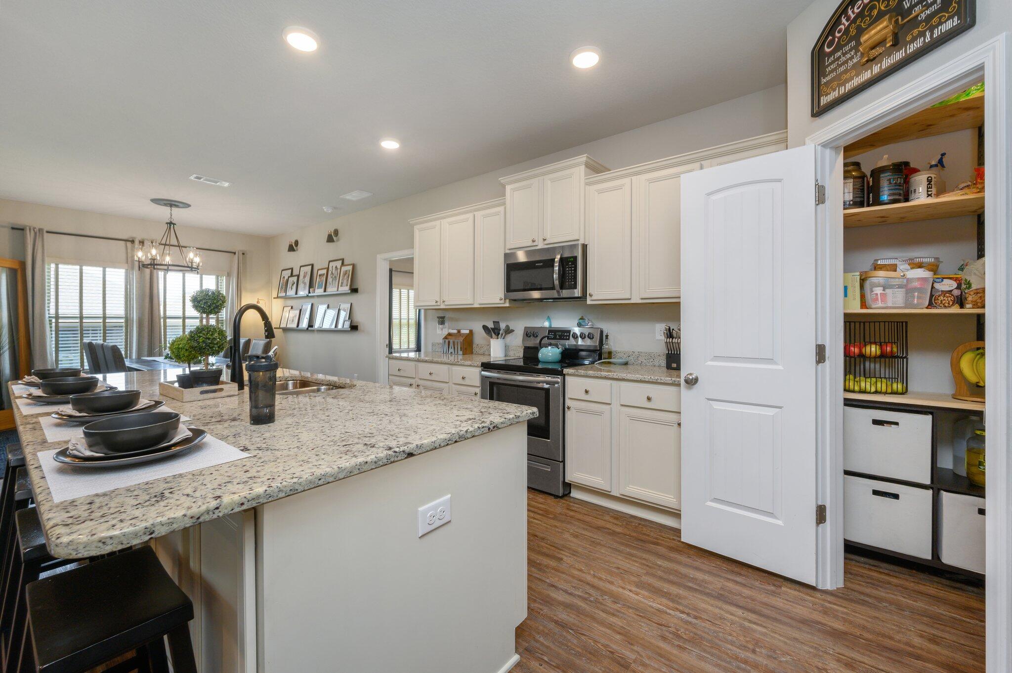 Redstone Commons - Residential