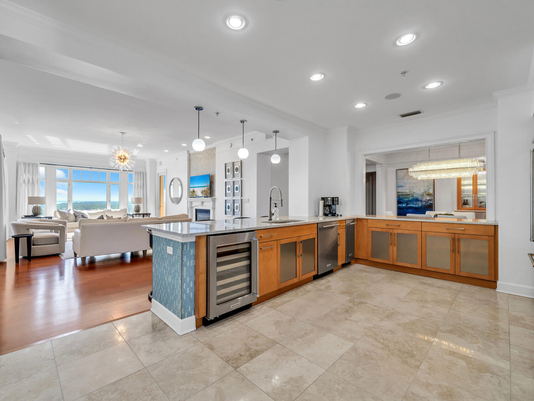 ONE WATER PLACE - Residential