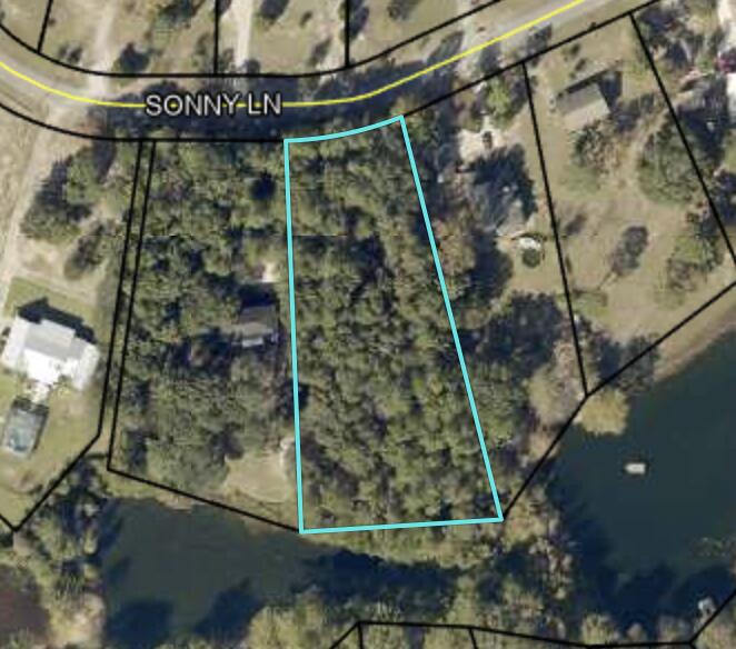 WHISPERING LAKES ESTATES - Land