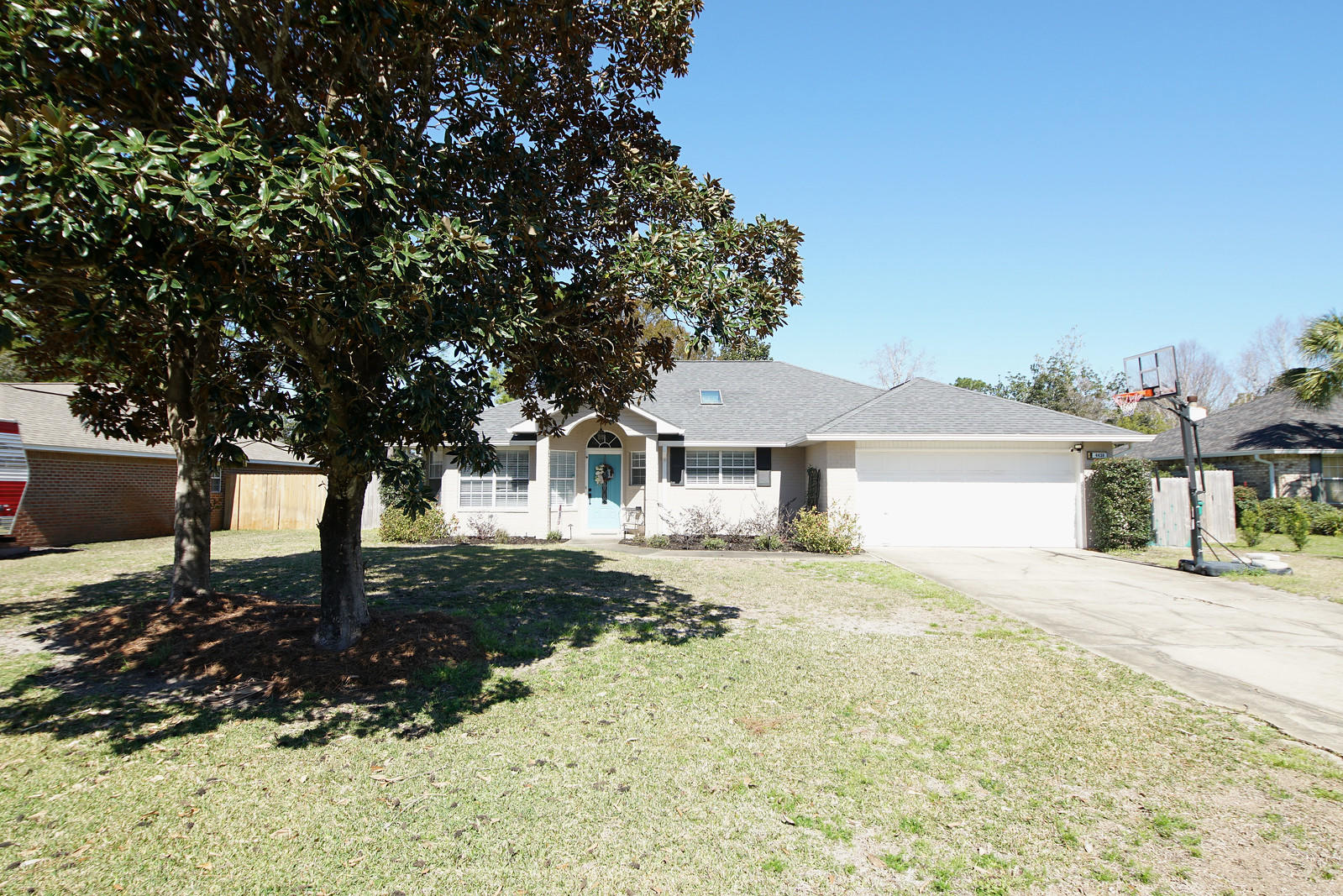 RAINTREE ESTATES - Residential